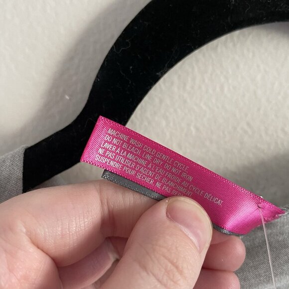 Vince Camuto Women XL Heather Grey Velour Mixed Media V-Neck Ivy Hoodie NWT - Picture 8 of 11